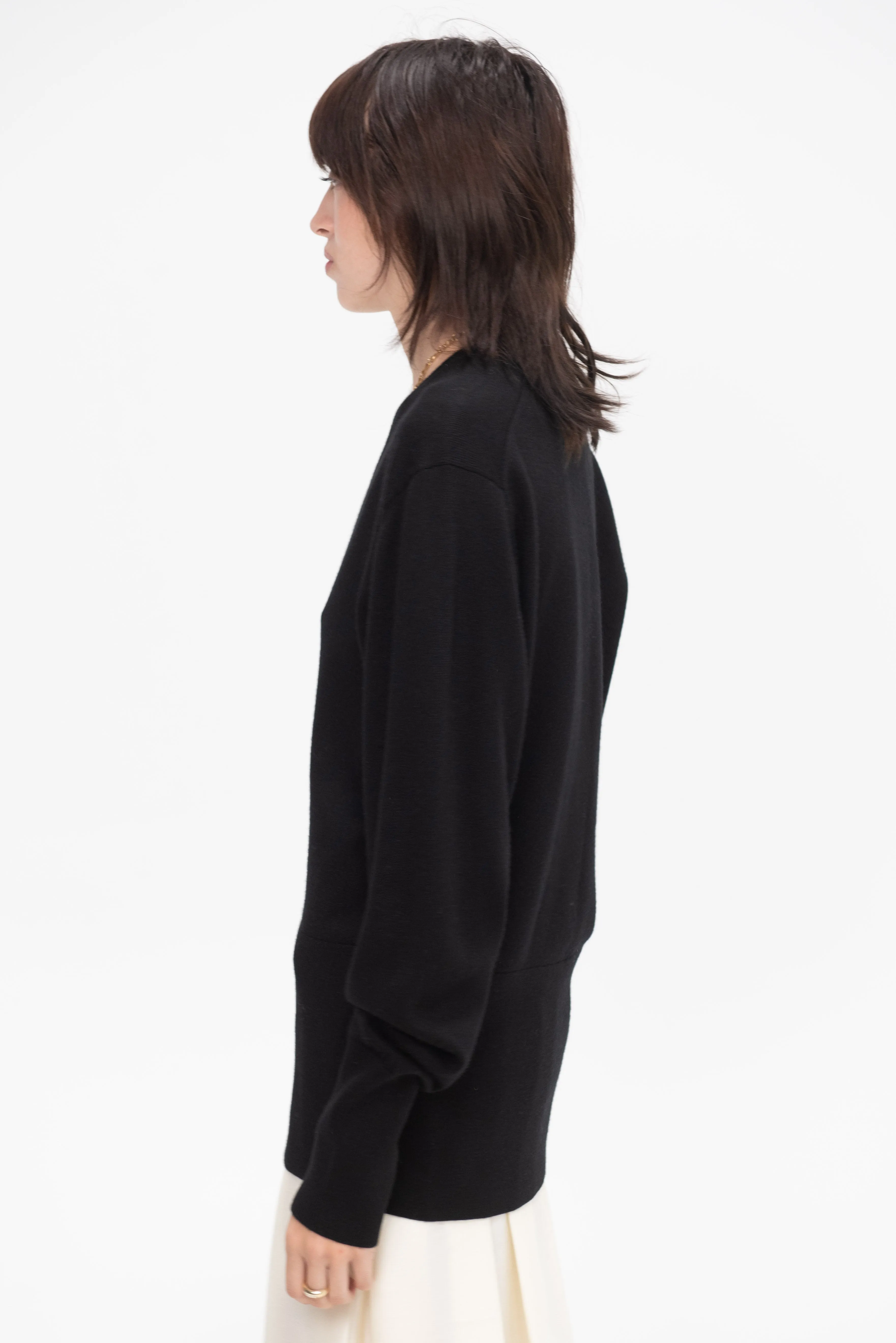 Deep Vneck Knit, Black